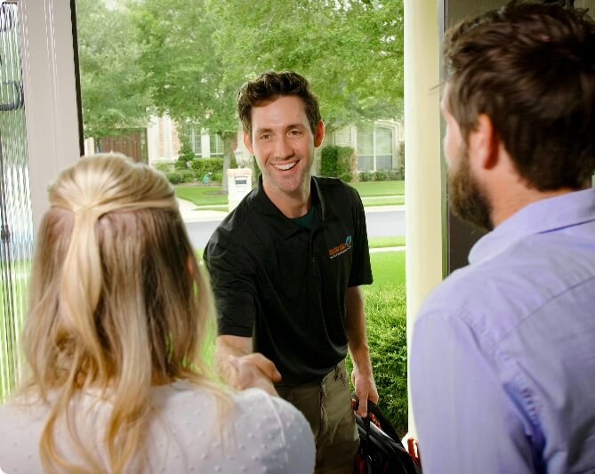 R1 BROLL.00_02_43_15.Still006